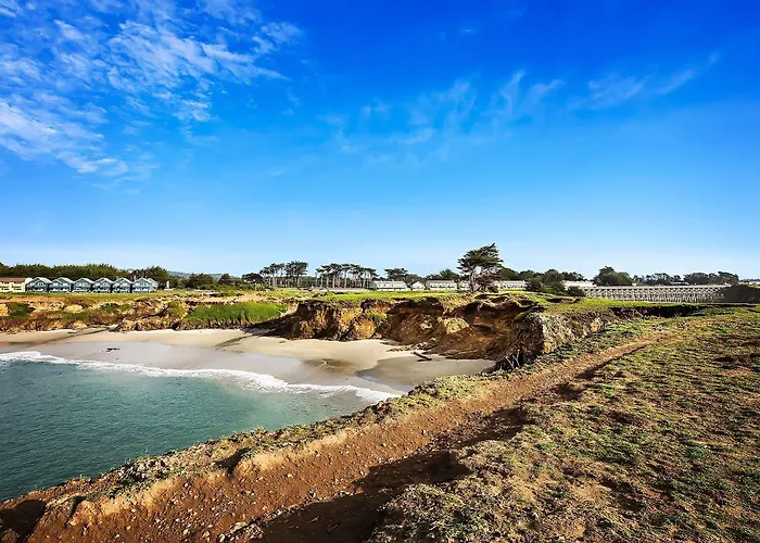 Surf And Sand Lodge